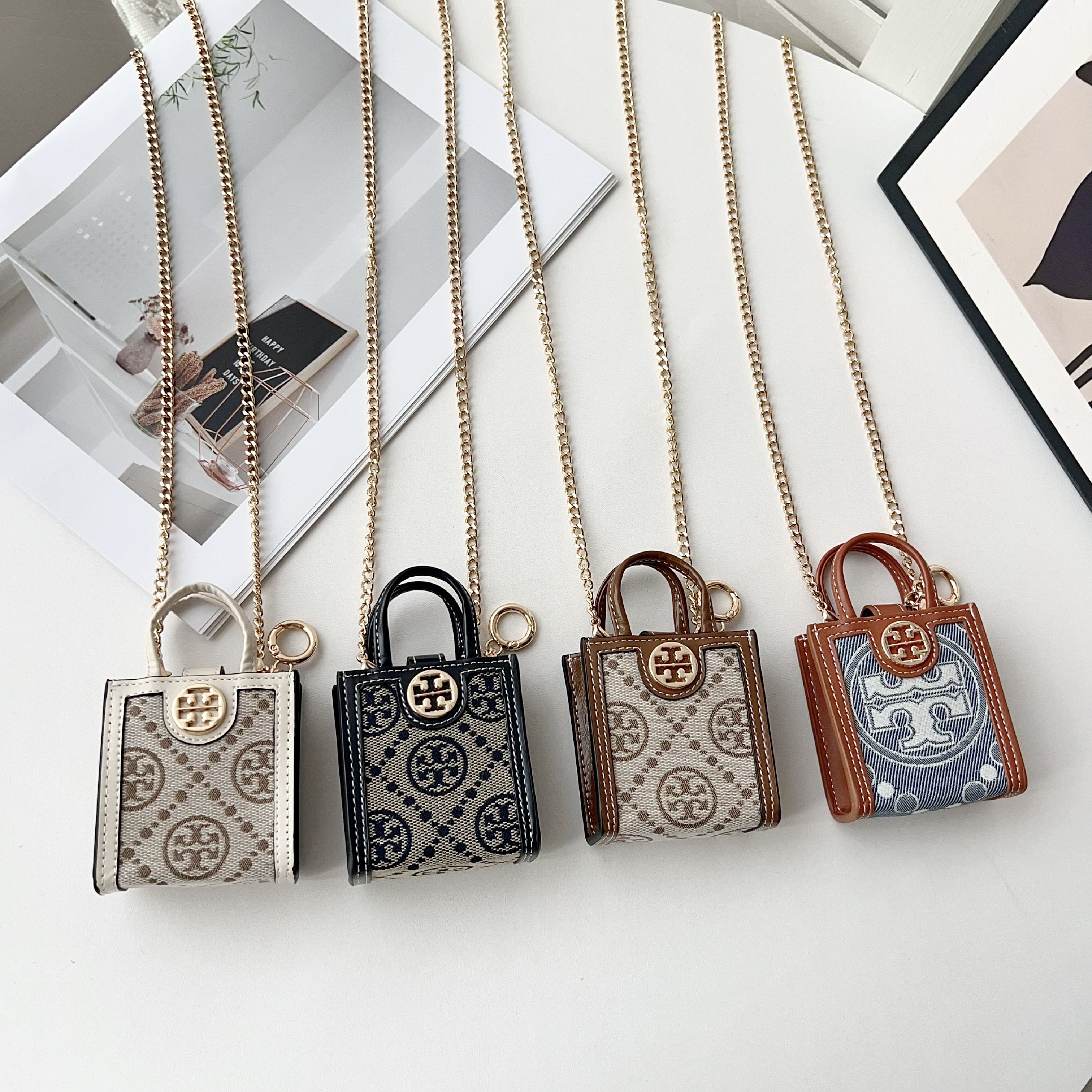 新款潮牌老花斜挎手提包适用苹果无线蓝牙耳机AirPods pro