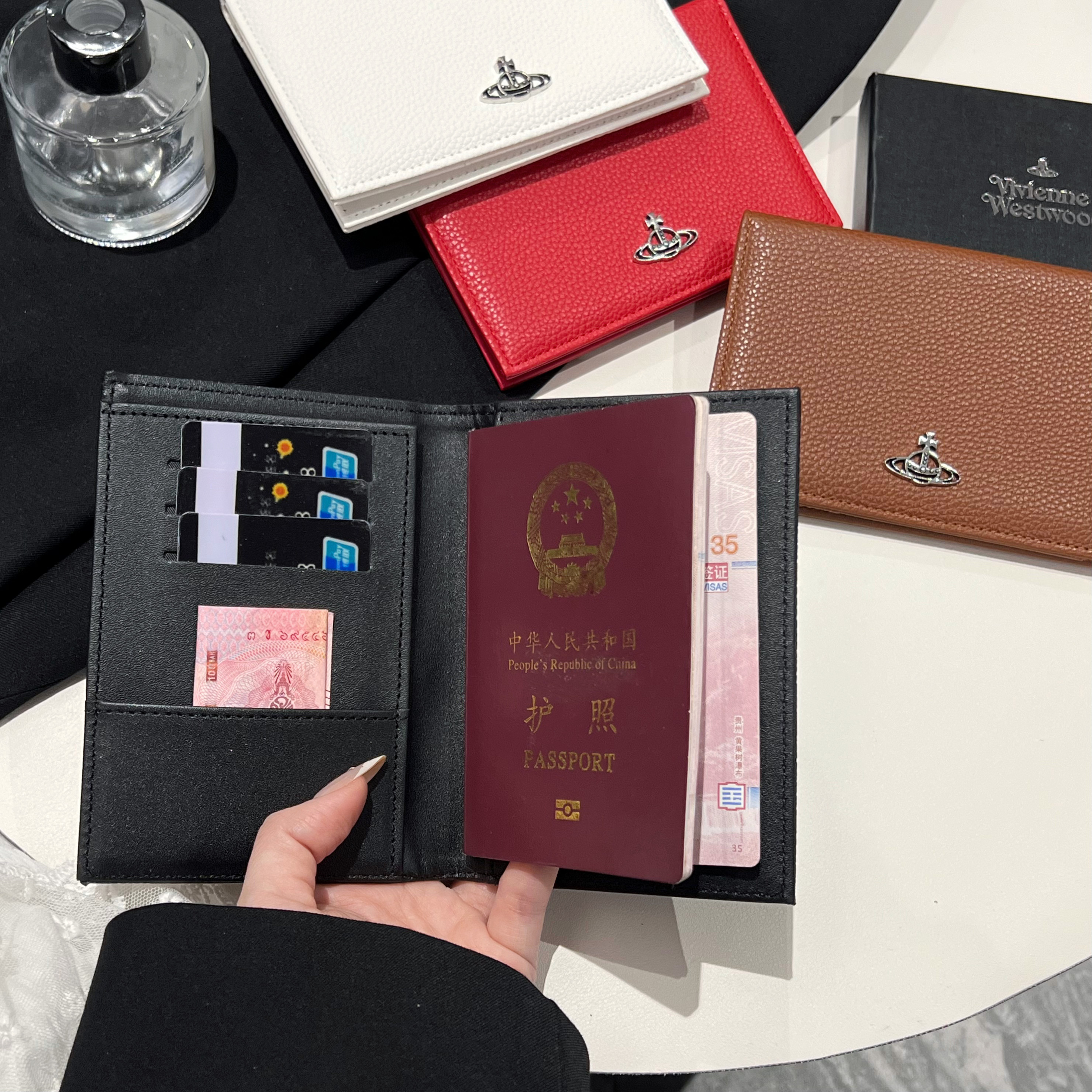 新款荔枝纹土星护照保护套机票女证件皮革卡套收纳卡包卡片夹多卡位零