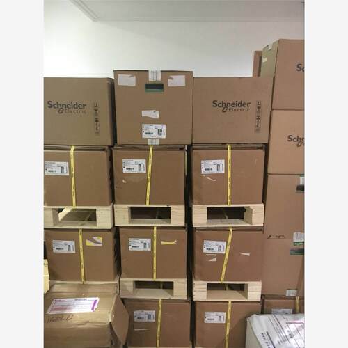 ATS48D32Q 全新原装，施耐德 软启动器，保内产品，4议价