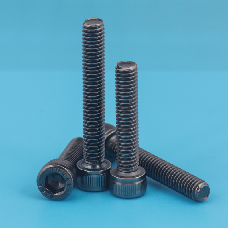 传家堡级镀黑镍内六角螺