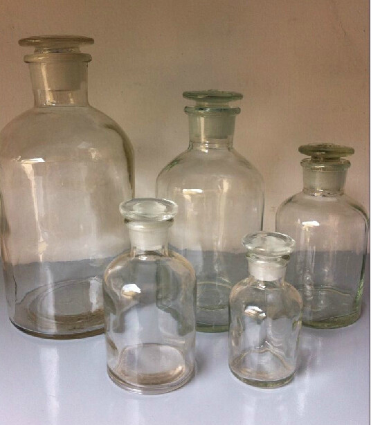 玻璃小口瓶60/125/250/500/1000ml棕色细口瓶实验存储瓶留样瓶