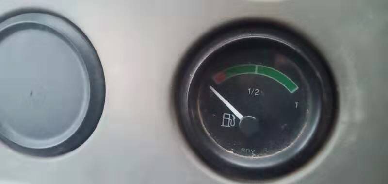 徐工吊车柴油表机油表徐工吊车12吨16吨20吨25k50k柴油表机油表,3C数码配件,USB多功能数码宝,淘宝优惠券,粉丝福利购,淘宝优惠卷