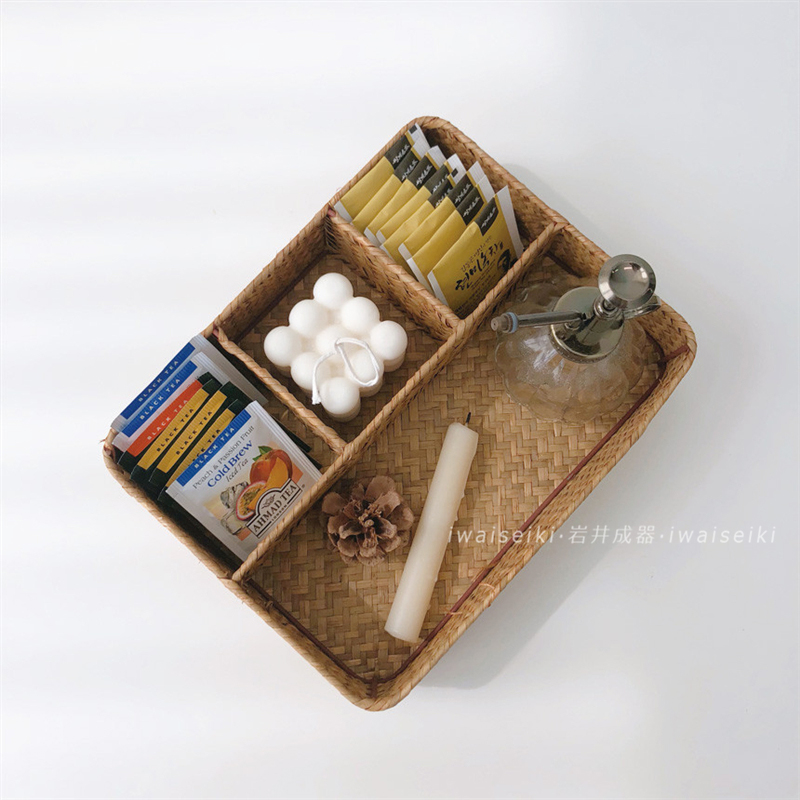 日式风天然海草编分格餐