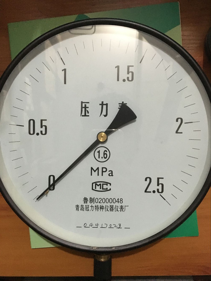 Y250普通压力表真空压力表0.6,1,1.6,2.5等MPA青岛冠力特种仪器