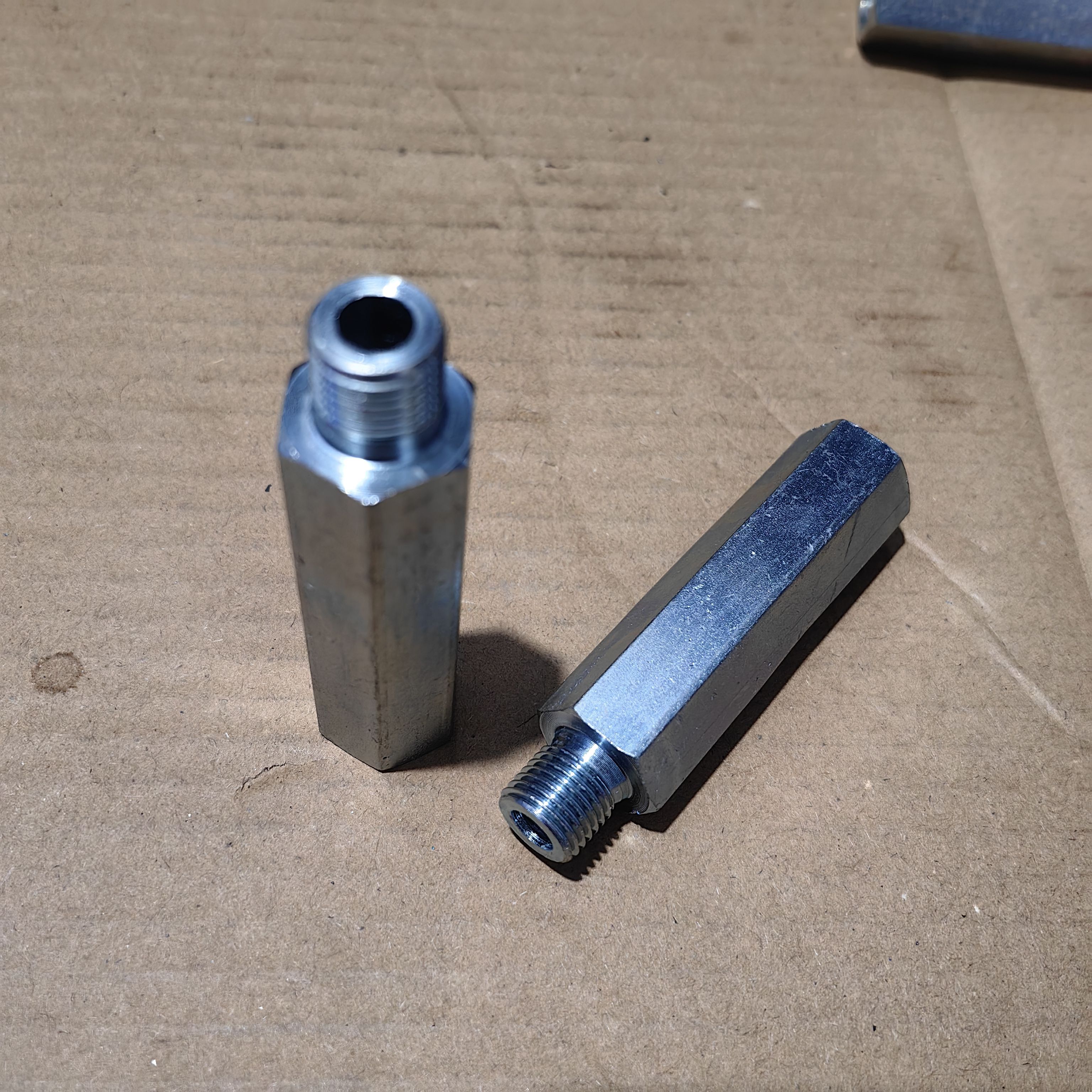 外丝英制转内直螺纹分一