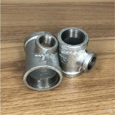 镀锌三通热玛钢管件螺纹
