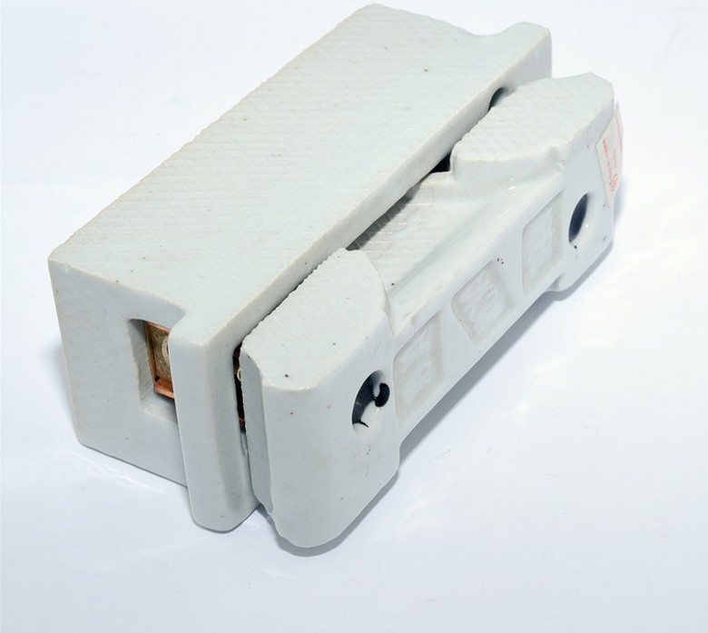 老式家用保险丝瓷插白料