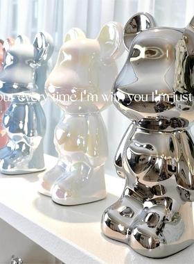 高级感暴力熊摆件家居客厅酒柜电视柜玄关装饰存钱罐轻奢新家礼物