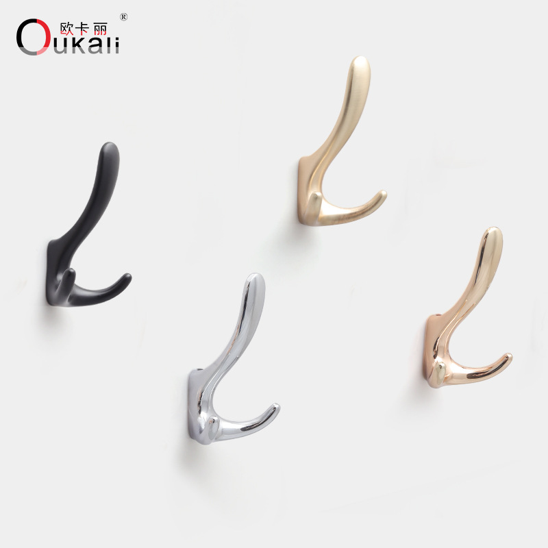 新款简约挂衣钩壁墙服柜