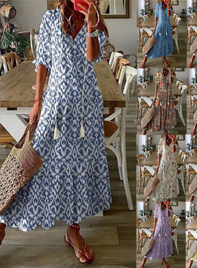 V-neck quarter sleeve loose fitting dressV领五分袖宽松连衣裙