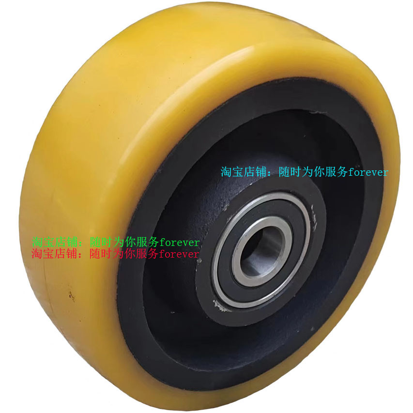 诺力电动车万向轮后子堆