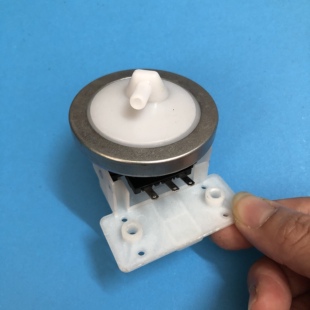 适用吉德美的MB55V30洗衣机电子水位传感器 水位开关全新裕华配件