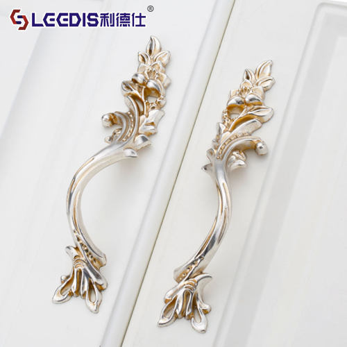 利德仕仿古欧式银拉手美