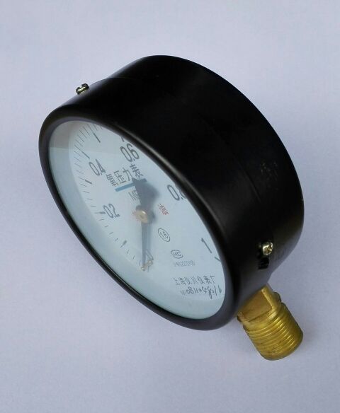 氧压力表 1mpa 禁油 外壳直径100mm 型号 YO-100 铜螺纹m20×1.5