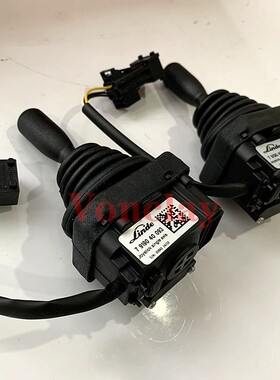 7919040093林德113/115/116叉车R车原厂一字操作手柄前移式操作杆