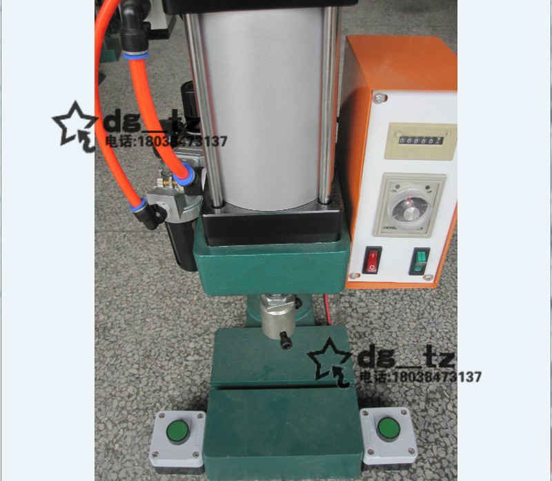 小型气动冲床气动压床 气碑机 HT101-125 出力500KG 带导杆计数器