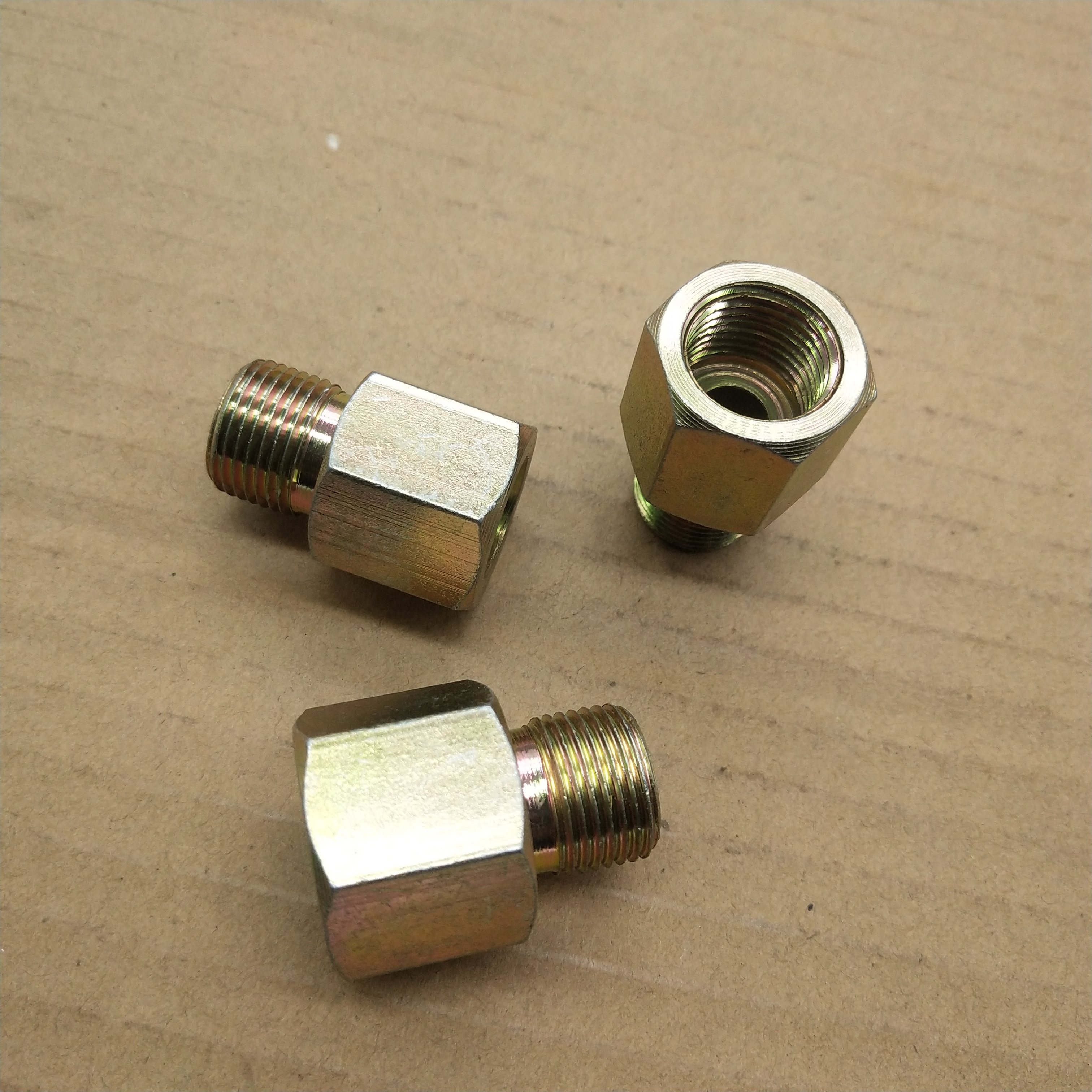 外丝M14*1.5—转内丝M12×1、12*1.5、12*1.75压力表高