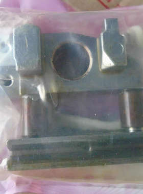 YAOHAN耀瀚纽朗手提电动缝包机N600A缝包机狗齿座送料齿座6001801