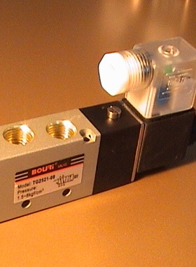 电磁阀TG2521-08二位五通气动电控换向阀AC220V DC24V电子阀开关