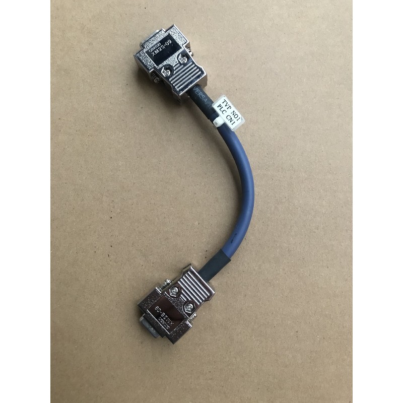 询价现货OMRON XM2S-09连接线缆，母对母连接线一根议价
