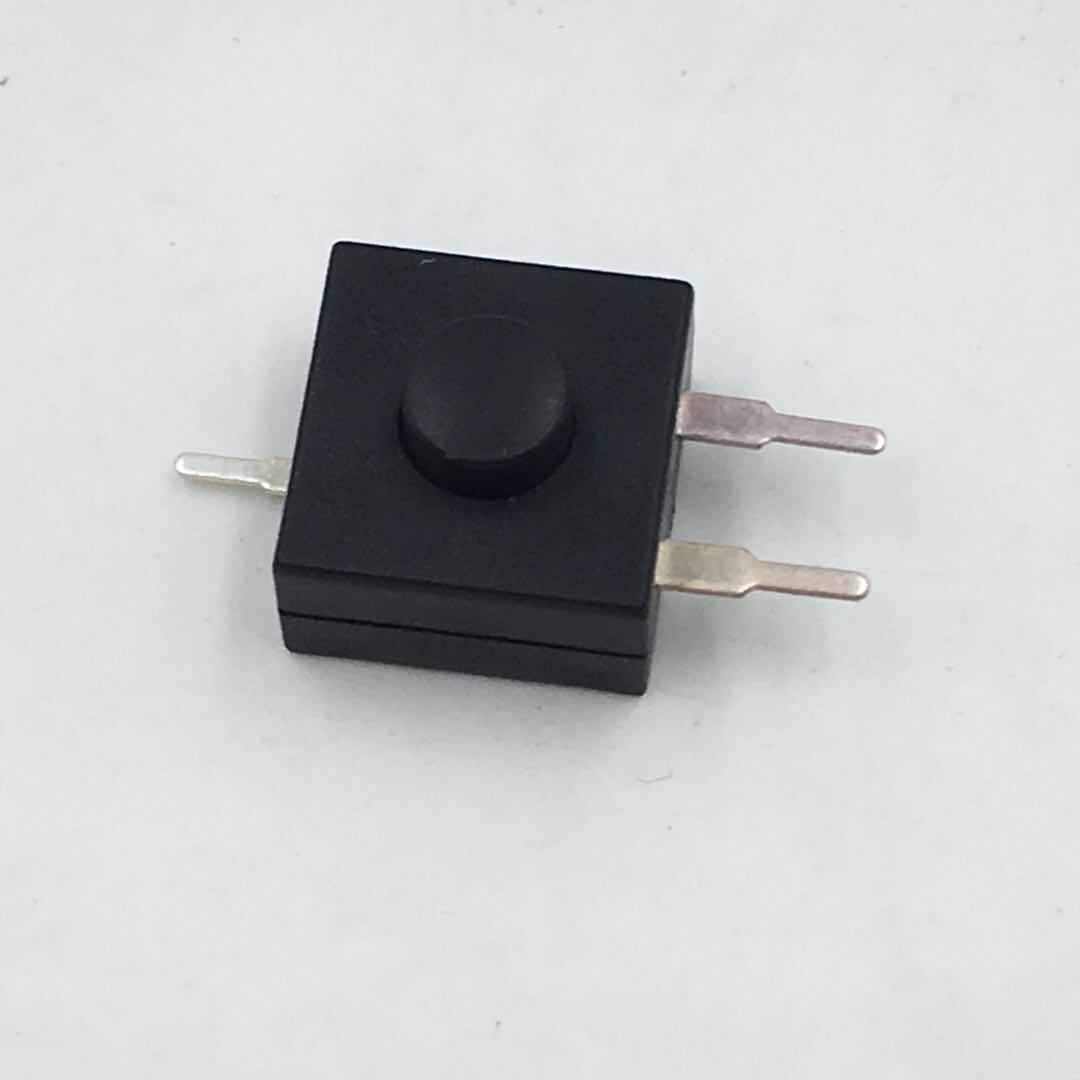 询价强光手电筒开关带台阶有锁按键中部开关配件3脚按钮中部尾部