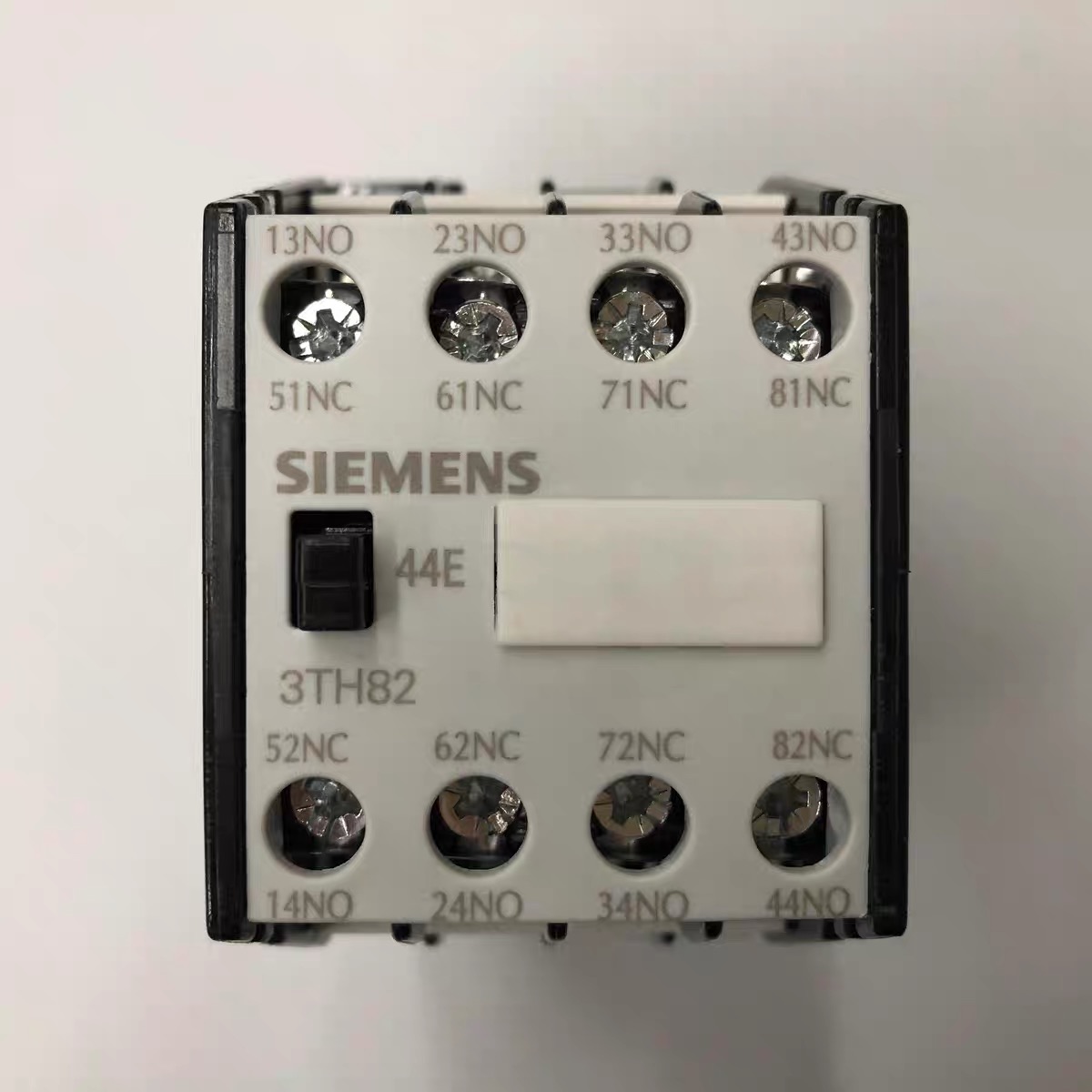 询价原装正品3TH8244-0XM0 AC220V 50/60Hz西门子接触器式中间继