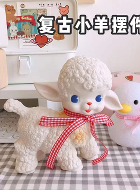 ins风复古昭和小羊搪胶桌面摆件少女心可爱拍摄道具发声绵羊包邮