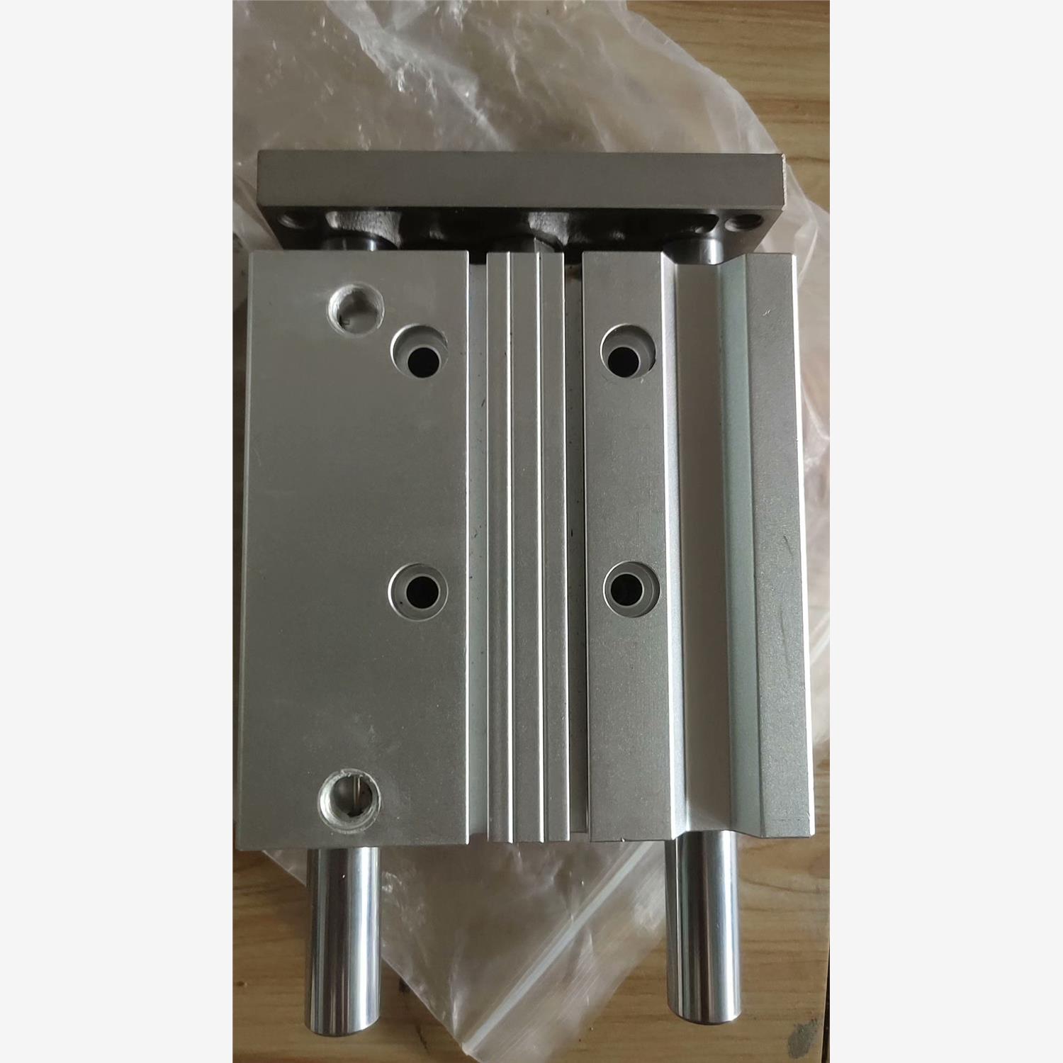 全新/二手全新亚德客气缸TCL32X80S亚德客TCL三轴气缸 ，议价商品