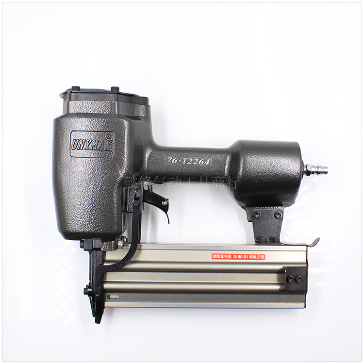 黑金刚气动钢钉枪水泥线