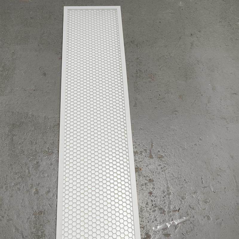 室内高亮蜂窝防眩目LED羽毛球馆乒乓球篮球排球网球瑜伽专用厂家