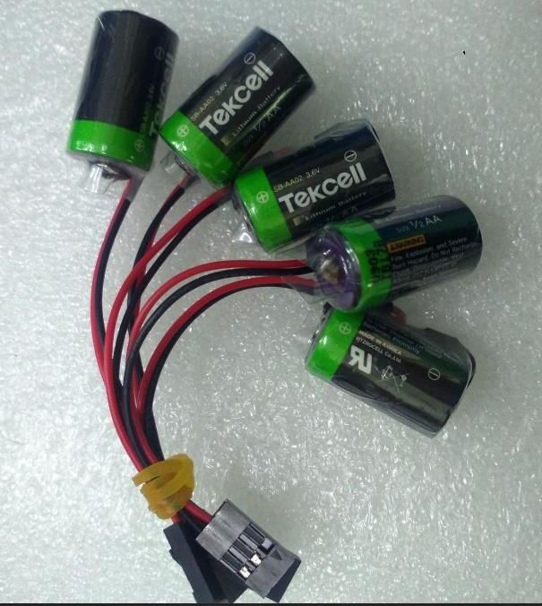 原装韩国Tekcell SB-AA02 1/2AA ER14505电池  3.6V 带3孔 插头