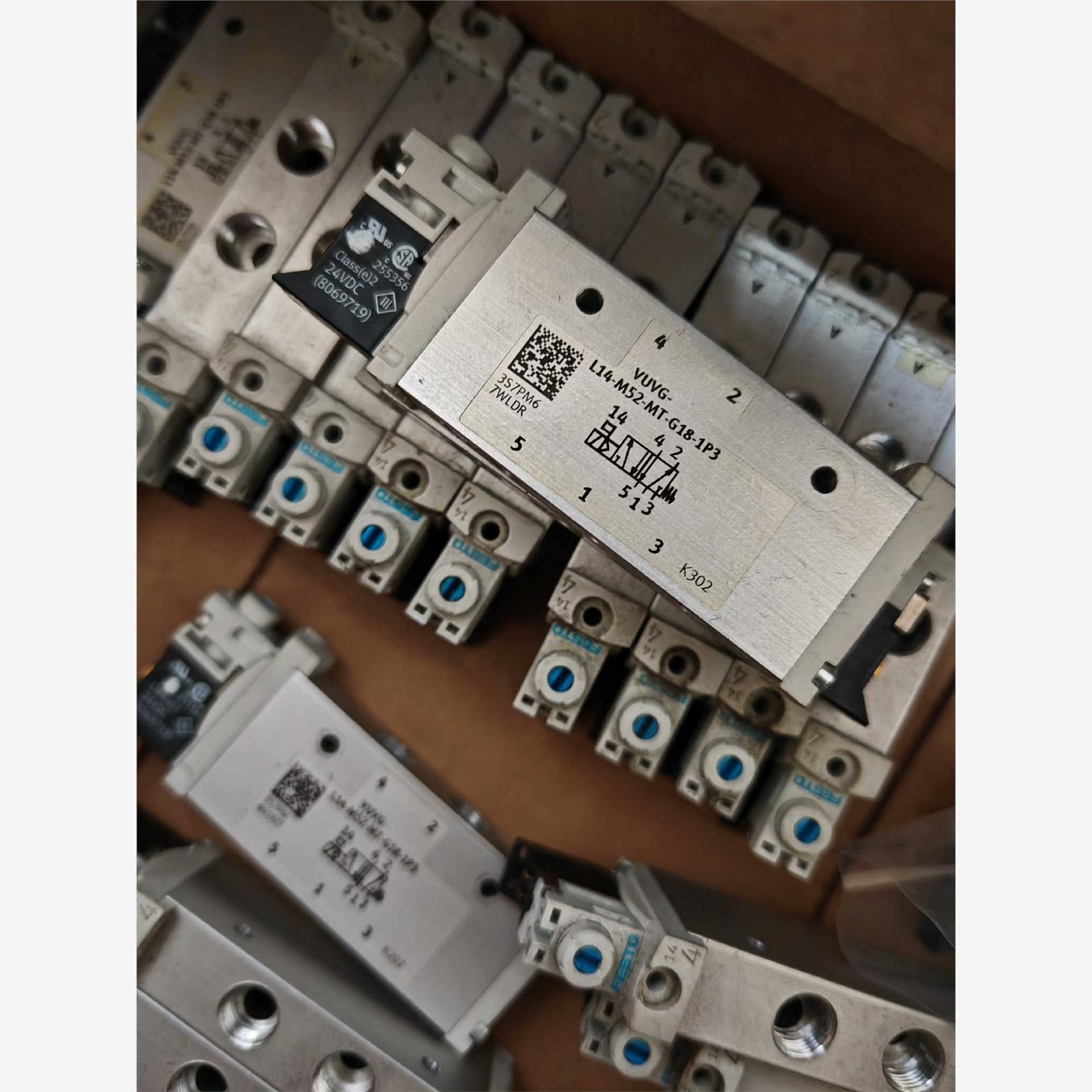 德国   FESTO   电磁阀  VUVG   L14-M议价