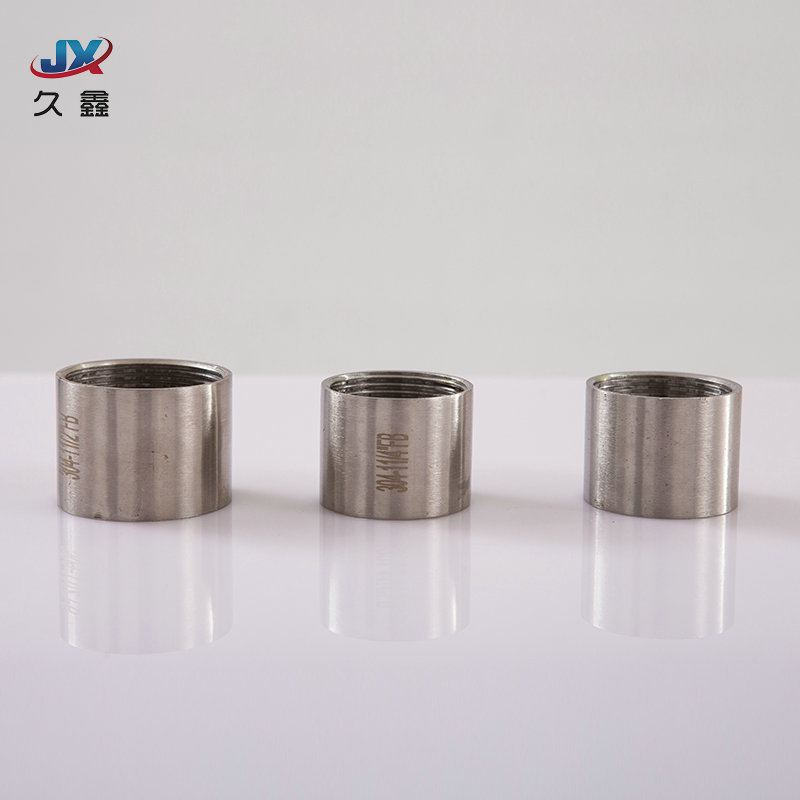 不锈钢圆管内丝接头牙直