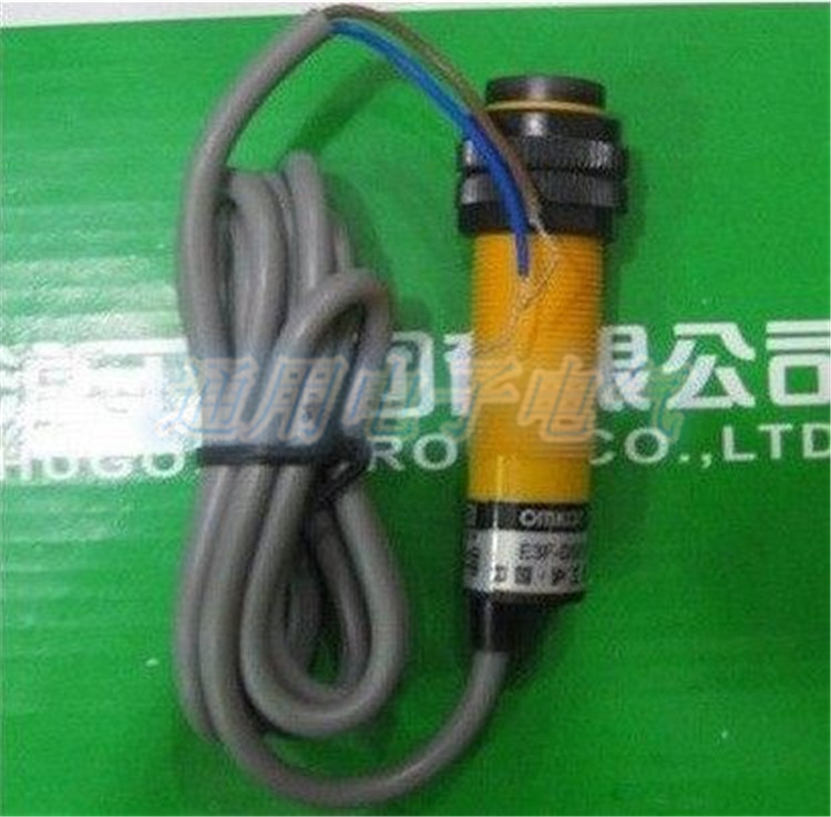 沪工光电开关三线直流常