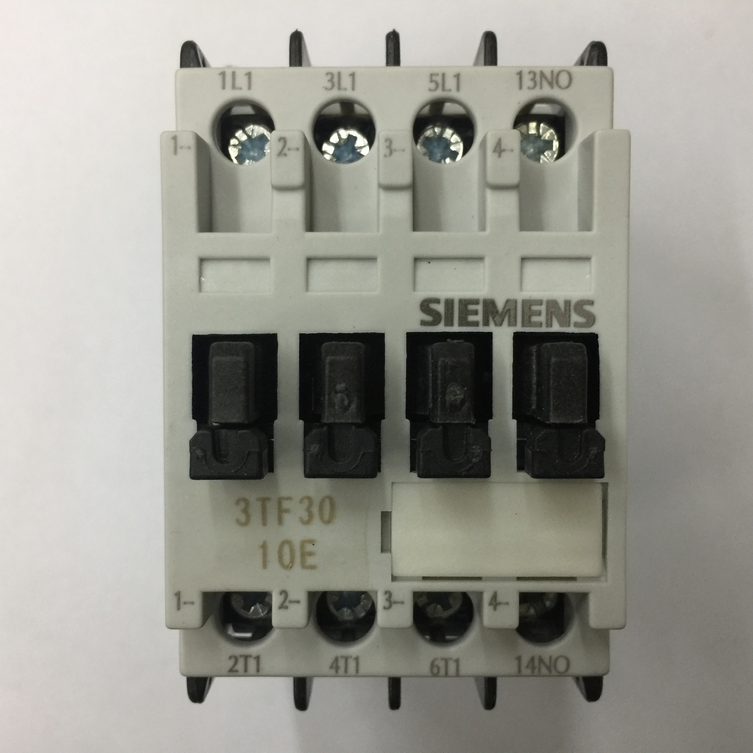 询价原装正品3TF3010-0XQ0 AC380V 50/60Hz西门子三级交流接触器