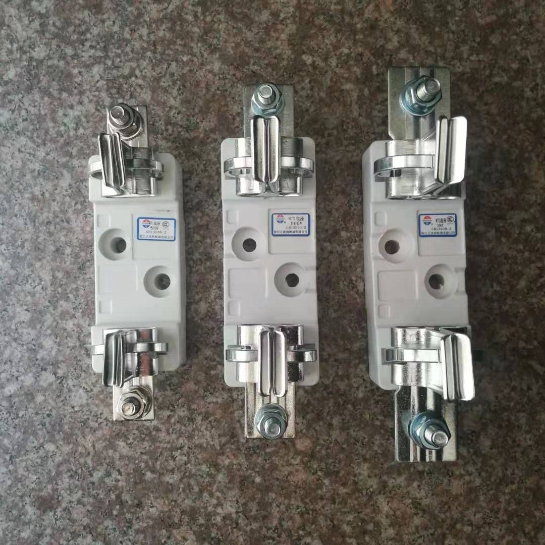 正浩方管刀型插入式熔断