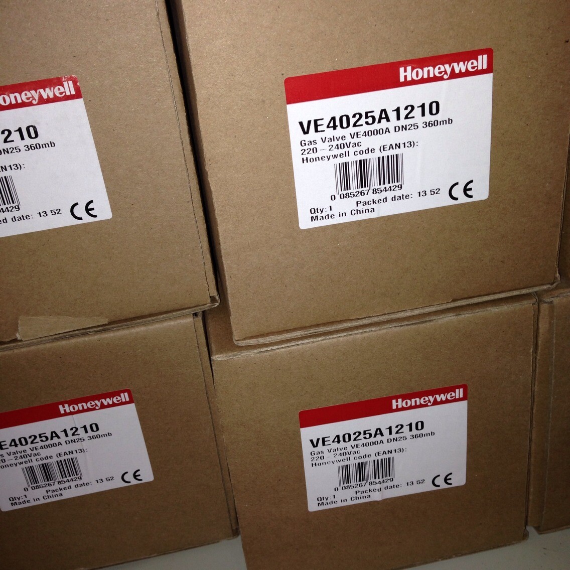 询价霍尼韦尔电磁阀VE4015A1146 VE4025A1210T VE4020A11