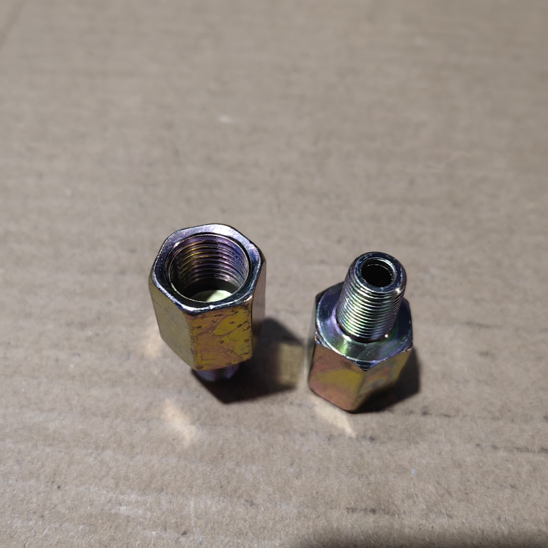 外丝转内英制锥螺纹铁接