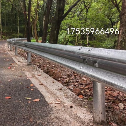 高速波形护栏乡村道路护栏防撞两波三波热镀锌喷塑厂家直发Q235钢