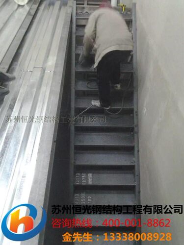 苏州钢爪玻璃雨棚安装钢结构厂房价格