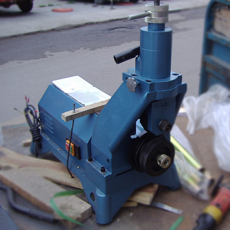 销售衬塑滚槽机管道压保