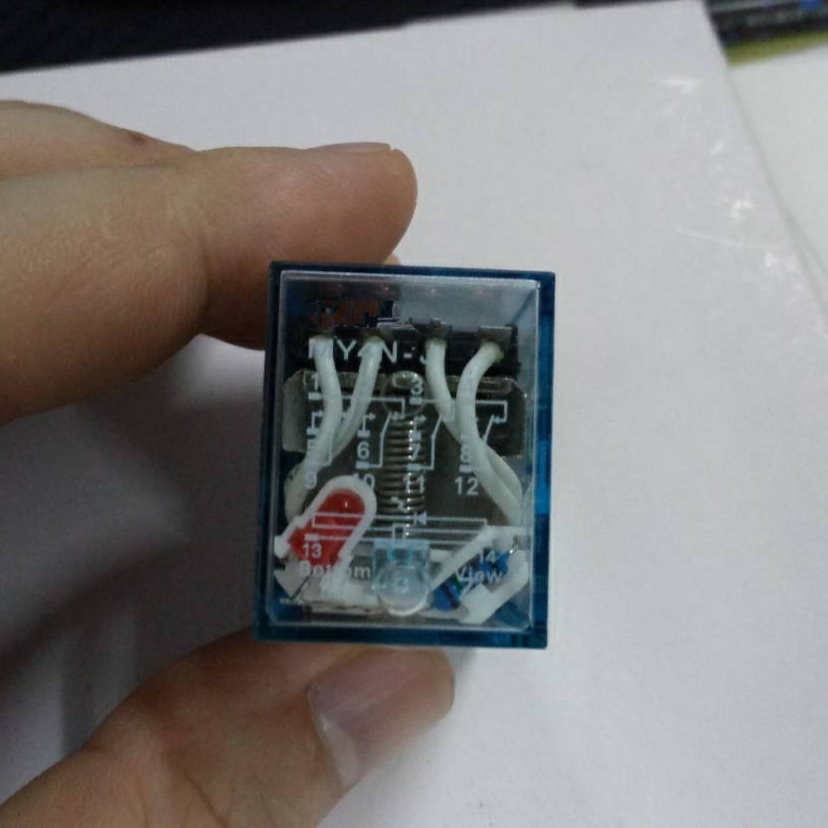 国产银触点HH54P 中间电磁继电器 MY4N-J  四组5A