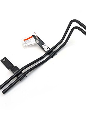 适用柳汽乘龙H5空调暖风水管焊合件铁进水回水管支架H7M3货车配件