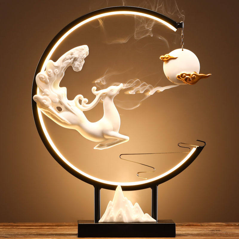 现代简约灯圈一鹿平安熏香桌面摆件创意个性家居客厅玄关装饰礼品