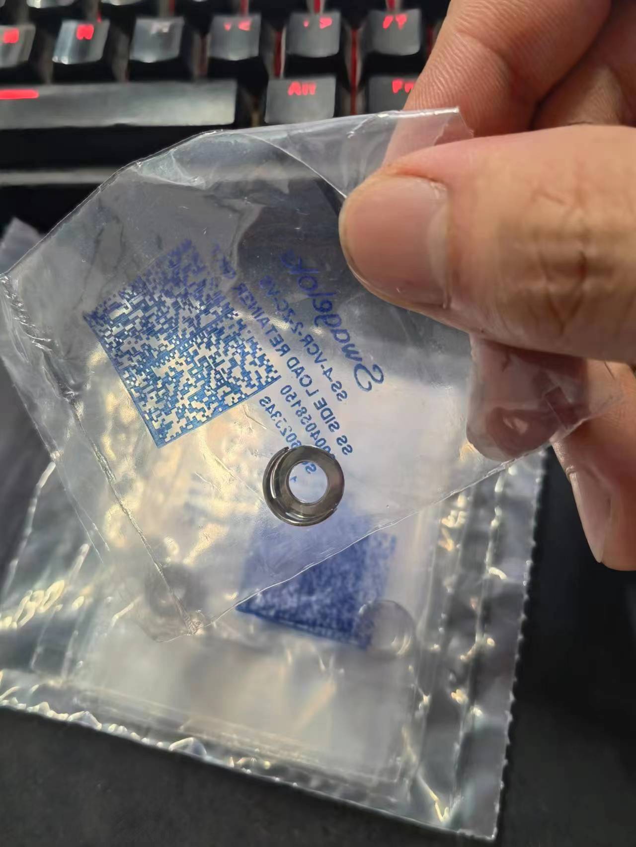 美国Swagelok垫片316L半爪垫片VCR SS-4-VCR-2-ZC-VS 1/4带爪洁净