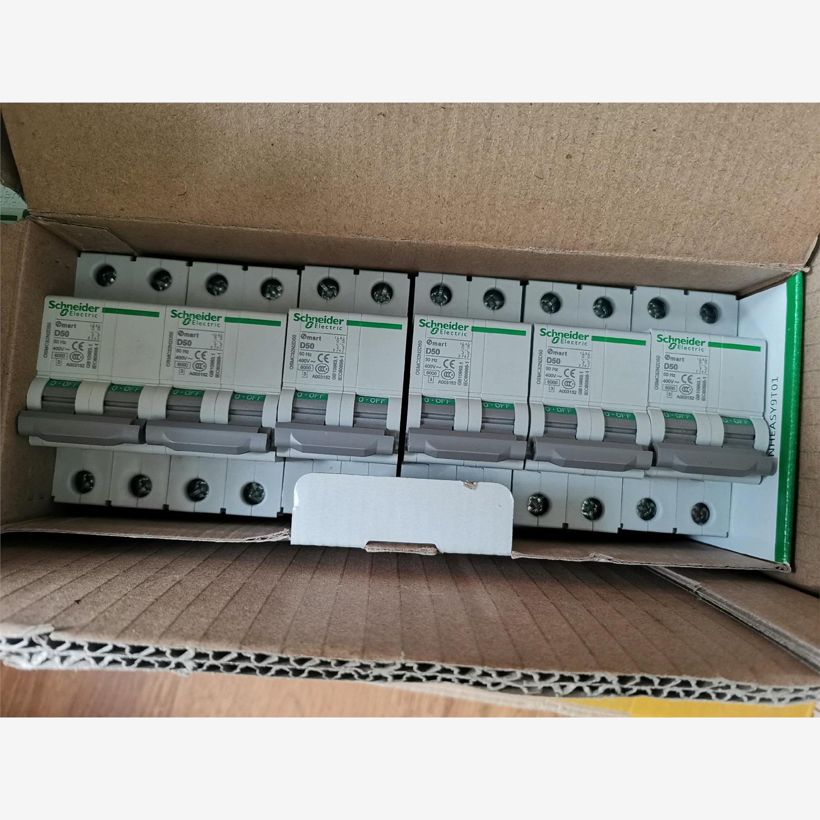 施耐德空气开关 OSMC32N2D50  2P 50A,全新议价