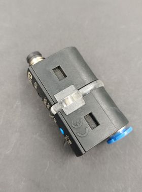 议价FESTO压力开关SDE5-V1-O-Q6E-P-M8 52746