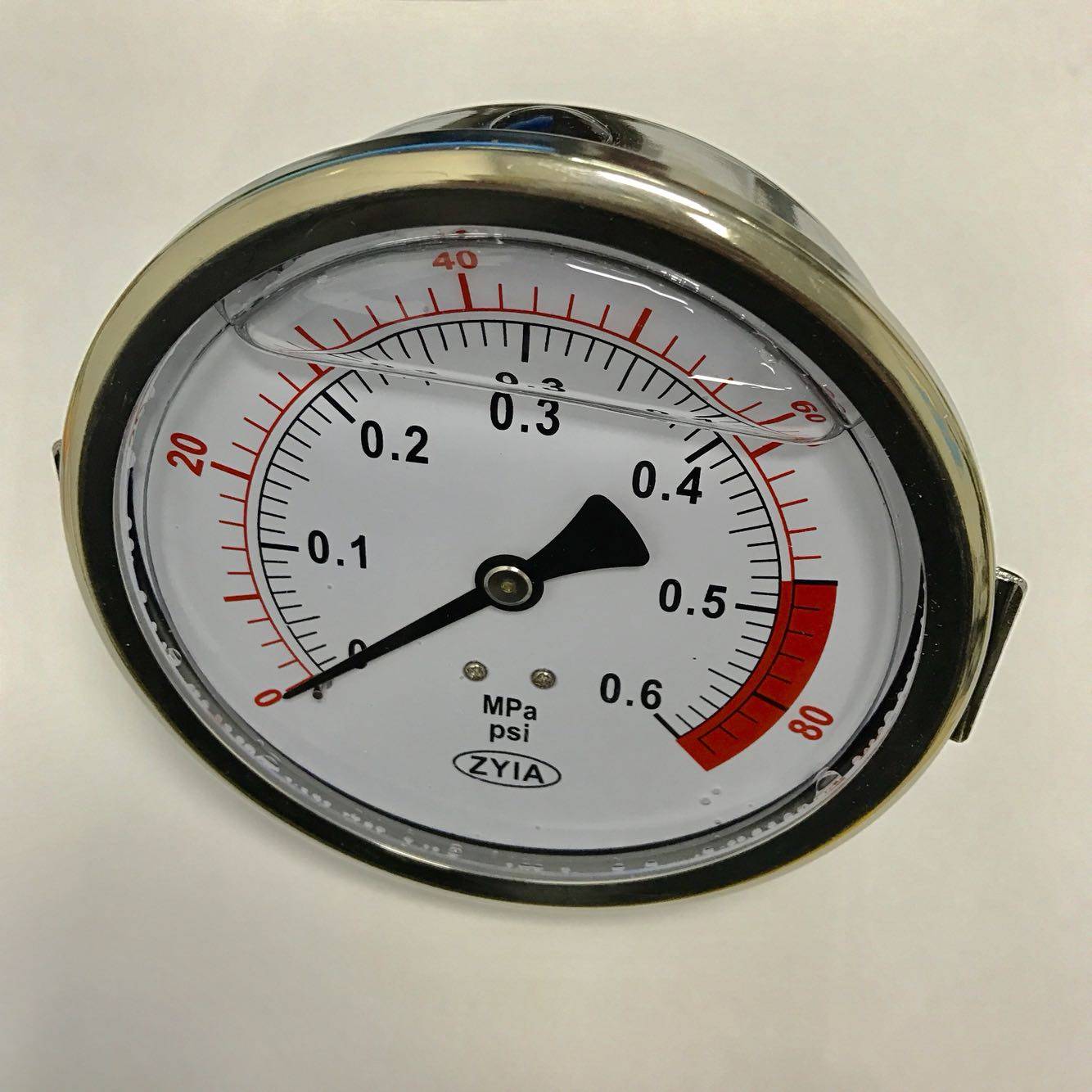 轴向压力表 带支架防震液 直径100mm 压力0.6mpa 80psi 牙m20x1.5