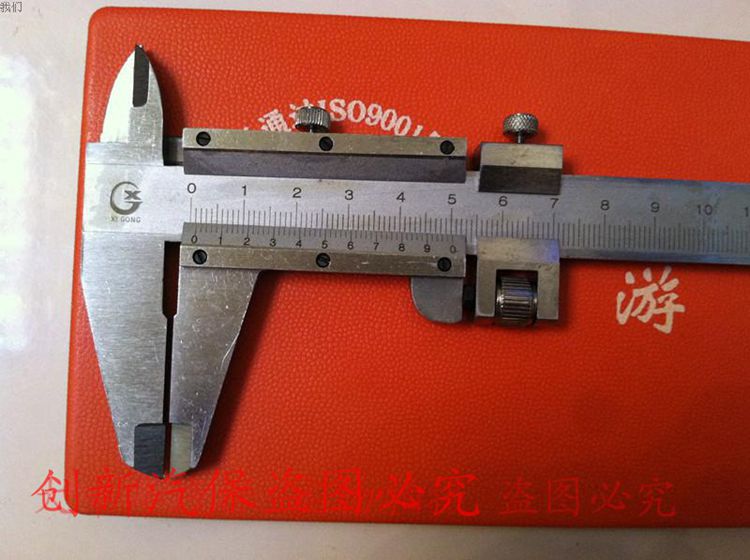 正品锡工游标卡尺刻度线