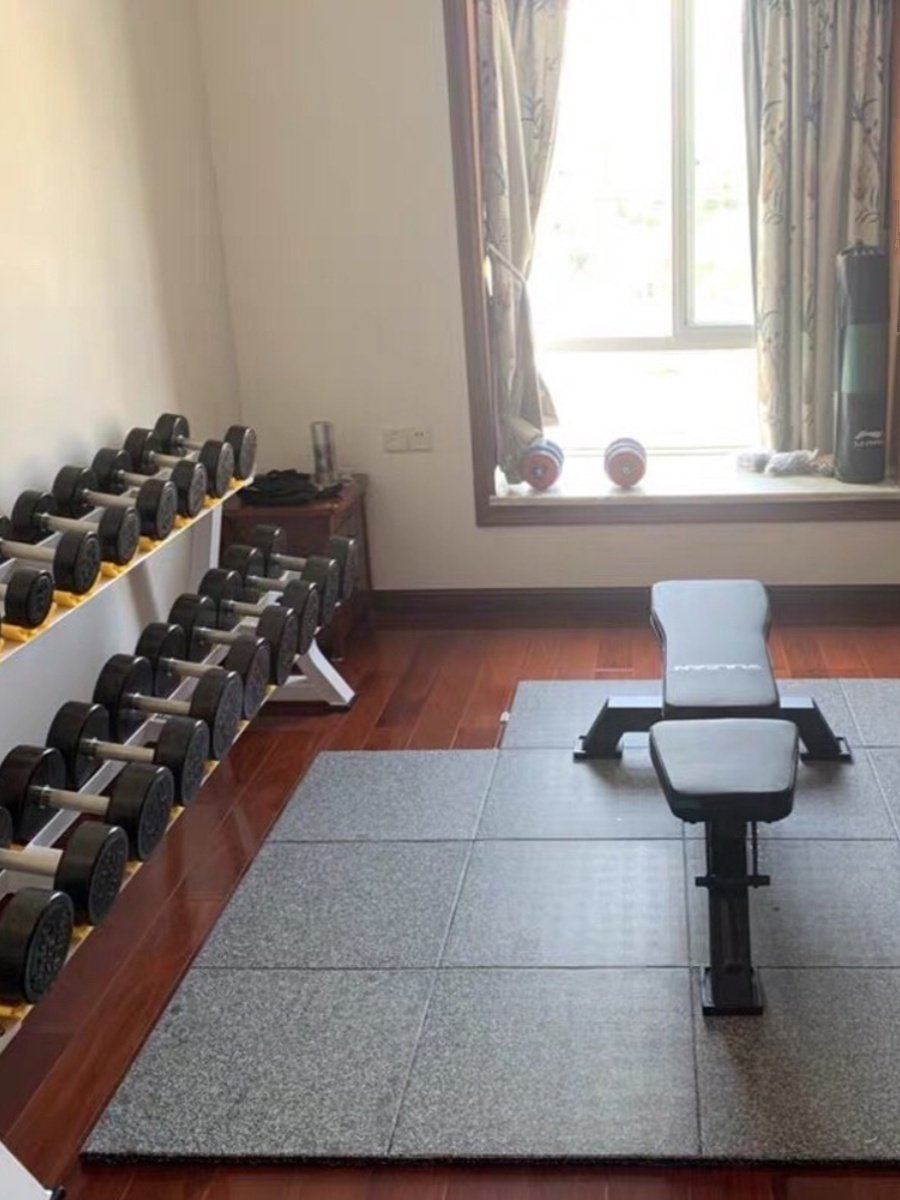 健身房地垫减震垫橡胶垫家用室内运动地砖力量区隔音垫哑铃垫加厚,运动/瑜伽/健身/球迷用品,塑胶/运动地板,淘宝优惠券,粉丝福利购,淘宝优惠卷